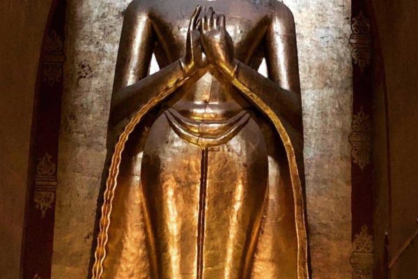 Golden-Buddha-statue-in-Bagan-Myanmar
