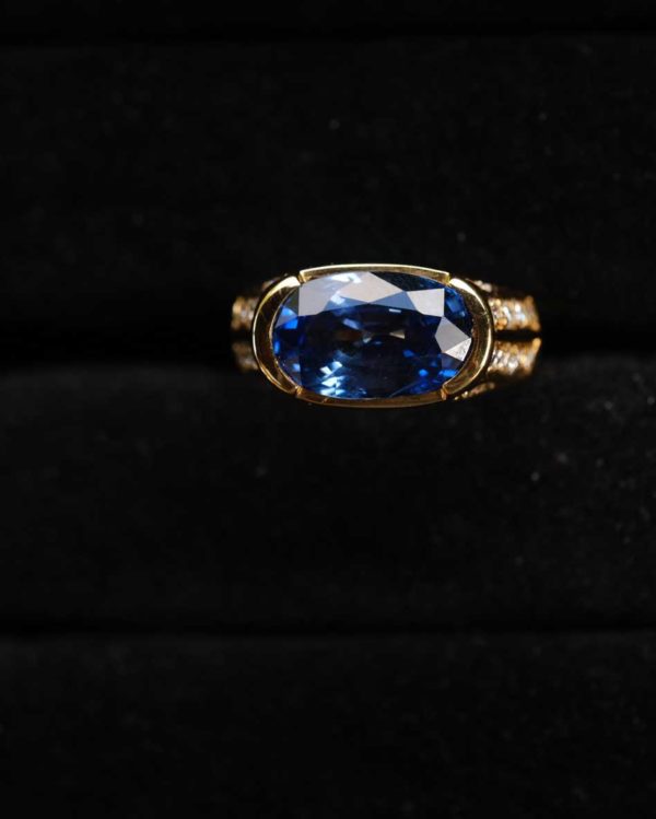 Leyser-18k-Gold-Sapphire-Diamond-Ring-6