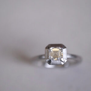 LEYSER-950-Platinum-Vintage-Asscher-Cut-Diamond-Ring-05